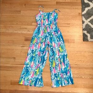ISO this jumpsuit in size Medium kids or 8-10y.